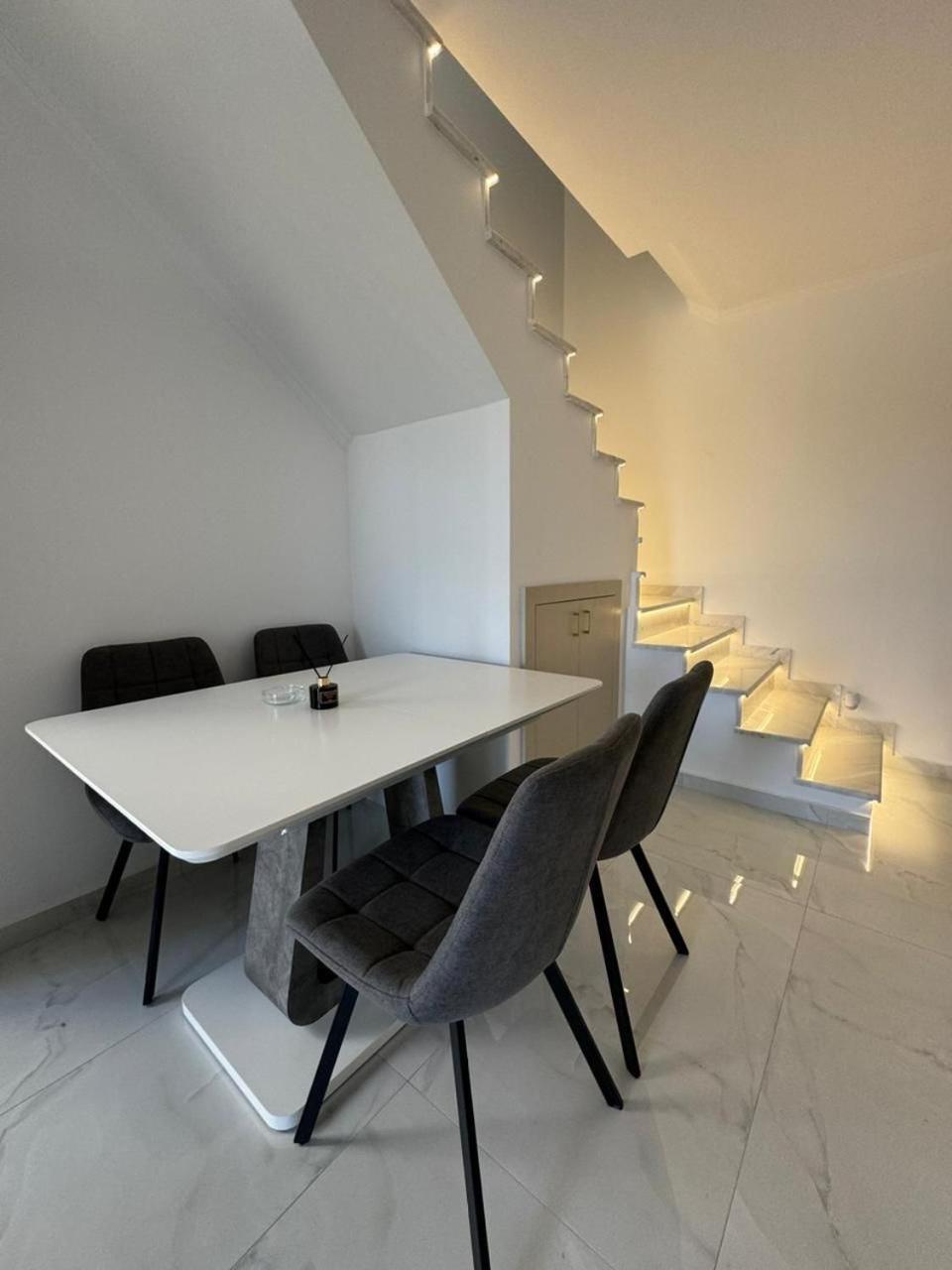 Victory Vip Apartments Kallithea  Eksteriør billede